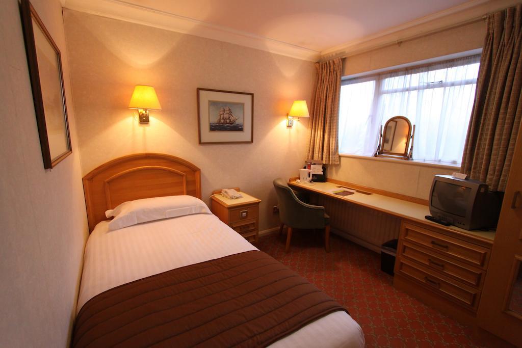 Swallow Churchgate Hotel Harlow Quarto foto